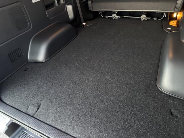 ハイエースバン ロングスーパーＧＬ　ダークプライムＳ　デジタルインナーミラー　パノラミックビューモニター　純正１５ＡＷ　両側パワースライドドア　ＡＣ１００Ｖ電源　スペアタイヤ　ウッド調ステアリング　オートハイビーム　衝突被害軽減システム（46枚目）