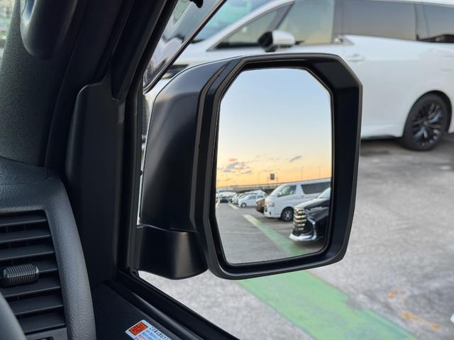 ハイエースバン ロングスーパーＧＬ　ダークプライムＳ　デジタルインナーミラー　パノラミックビューモニター　純正１５ＡＷ　両側パワースライドドア　ＡＣ１００Ｖ電源　スペアタイヤ　ウッド調ステアリング　オートハイビーム　衝突被害軽減システム（55枚目）