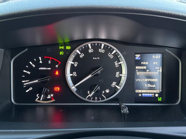 ハイエースバン ロングスーパーＧＬ　ダークプライムＳ　デジタルインナーミラー　パノラミックビューモニター　純正１５ＡＷ　両側パワースライドドア　ＡＣ１００Ｖ電源　スペアタイヤ　ウッド調ステアリング　オートハイビーム　衝突被害軽減システム（60枚目）