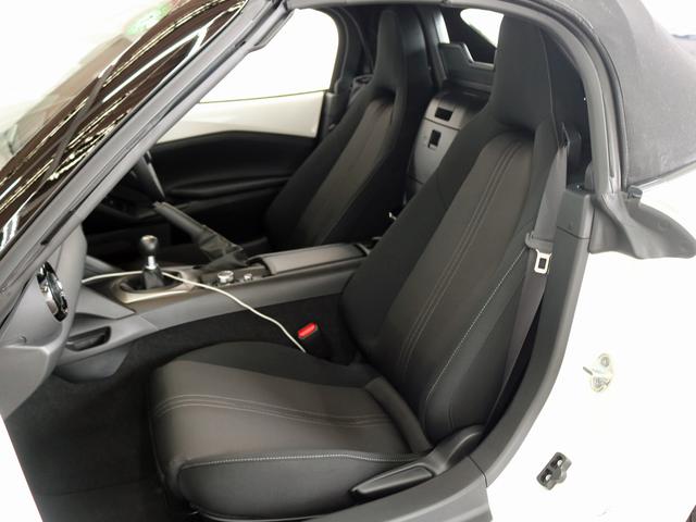 ロードスター ＮＲ－Ａ　禁煙車　８．８インチマツダコネクト　Ｂカメラ　ＣａｒＰｌａｙ　スマートブレーキサポート　ＢＳＭ　ＬＥＤヘッドライト　ＢＩＬＳＴＥＩＮ製ダンパー　リモコンキー２個（15枚目）