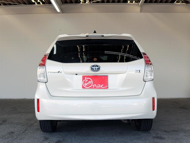 TOYOTA PRIUS ALPHA S