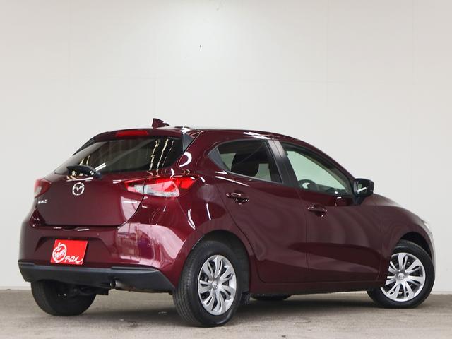 ＭＡＺＤＡ２ １５Ｓ　６速ＭＴ　禁煙車　マツダコネクトナビＴＶ全周囲カメラ　コンフォート・ユーティリティＰＫＧ　パーキング・オーディオセットオプション　ＬＥＤヘッド　Ｆ／Ｒセンサー　ＡｐｐｌｅＣａｒＰｌａｙ　スマートキー（11枚目）