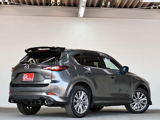 ＣＸ－５ ＸＤ　エクスクルーシブモード　後期型　６速ＭＴ　禁煙車　ＡｕｔｏＥｘｅエアロ　ＢＯＳＥサウンド　１０．２５インチモニターマツダコネクトナビＴＶ　全周囲カメラ　ＣＤ／ＤＶＤ　前後シートヒーター　ステアヒーター　シートベンチレーション（15枚目）