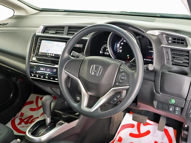 フィット １３Ｇ・Ｌ　ホンダセンシング　後期モデル　ディスプレイオーディオ　ＡｐｐｌｅＣａｒＰｌａｙ　ＡｎｄｒｏｉｄＡｕｔｏ　Ｂｌｕｅｔｏｏｔｈ　ホンダセンシング　レーダークルーズ　スマートキー２個（10枚目）