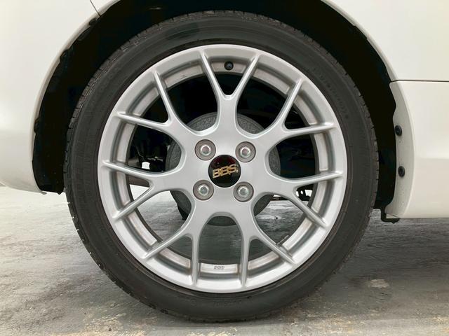 コペン ２０ｔｈアニバーサリーエディション　２０周年特別仕様車　１０００台限定　ＢＢＳ１６インチアルミホイール　革シート　社外ナビ　フルセグＴＶ　シートヒーター　電動開閉ルーフ　ＬＥＤヘッドライト　Ｂｌｕｅｔｏｏｔｈ接続　ＥＴＣ　インテリキー（38枚目）