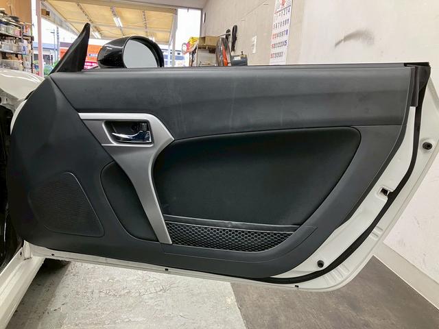 コペン クーペ　２００台限定車　純正ナビ　ＢＢＳアルミホイール　シートヒーター　禁煙車　フルセグＴＶ（28枚目）