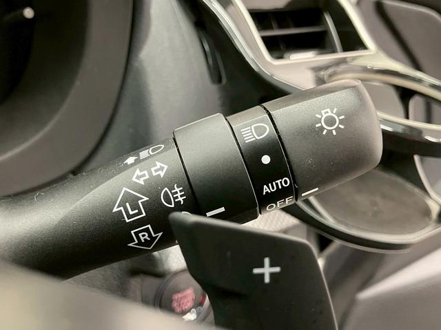 レヴォーグ ２．０ＧＴ－Ｓ　ＥｙｅＳｉｇｈｔ　純正ダイヤトーンナビ　バックカメラ　フルセグＴＶ　アイサイト　４ＷＤ　純正アルミホイール　スマートキー　ＥＴＣ　ユーザー買取車（28枚目）