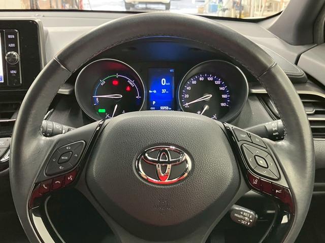 Ｃ－ＨＲ Ｓ　純正ナビ　バックカメラ　衝突被害軽減ブレーキ　レーダークルーズコントロール　フルセグＴＶ　Ｂｌｕｅｔｏｏｔｈ接続可　オートハイビーム　純正１７インチアルミホイール　ドラレコ　ＥＴＣ　インテリキー（33枚目）