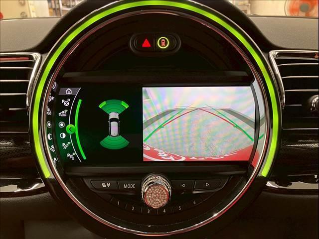 ＭＩＮＩ クーパーＳＤ　クラブマン　アドバンレーシング１８インチアルミホイール　純正ナビ　社外フルセグＴＶ　バックカメラ　スマートキー　コーナーセンサー　　革調シートカバー（19枚目）