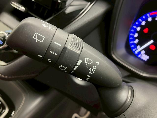 カローラツーリング W×B 6速MT 柿本改マフラー 衝突被害軽減ブレーキ 純正17インチアルミホイール ディスプレイオーディオ バックカメラ Bluetooth接続可 ヘッドアップディスプレイ クリアランスソナー ETC(30枚目)