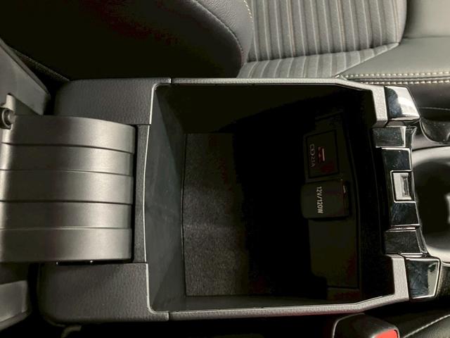 カローラツーリング W×B 6速MT 柿本改マフラー 衝突被害軽減ブレーキ 純正17インチアルミホイール ディスプレイオーディオ バックカメラ Bluetooth接続可 ヘッドアップディスプレイ クリアランスソナー ETC(37枚目)