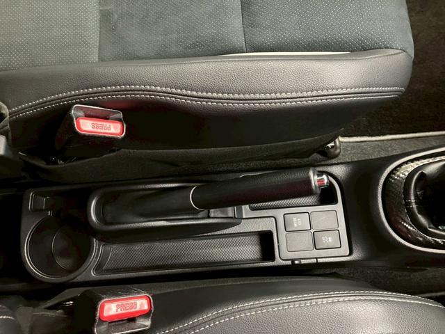 ヴィッツ GR SPORT “GR” 衝突被害軽減ブレーキ 純正17インチアルミホイール 純正ナビ フルセグTV Bluetooth接続可 バックカメラ オートハイビーム レーンキープアシスト LEDヘッドライト オートライト ETC(38枚目)