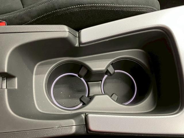 シビック タイプR レーシングブラックパッケージ 衝突被害軽減ブレーキ 6速MT 純正19インチアルミホイール 純正ナビ Bluetooth接続可 バックカメラ レーンキープアシスト ブラインドスポットモニター クリアランスソナー ワイヤレス充電(43枚目)