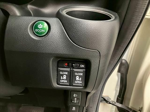 Ｎ－ＢＯＸ Ｇ　ＳＳパッケージ　買取直販（当店買取車）　社外ナビ　バックカメラ　フルセグＴＶ　ＥＴＣ　両側電動スライドドア　インテリキー　純正１４インチＡＷ（21枚目）