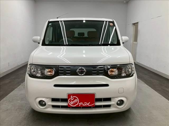 キューブ １５Ｇ　純正ナビ　バックカメラ　フルセグＴＶ　Ｂｌｕｅｔｏｏｔｈ接続　ＣＤ　ＤＶＤ　純正１６インチアルミホイール　スマートキー　ＥＴＣ　ユーザー買取車（2枚目）