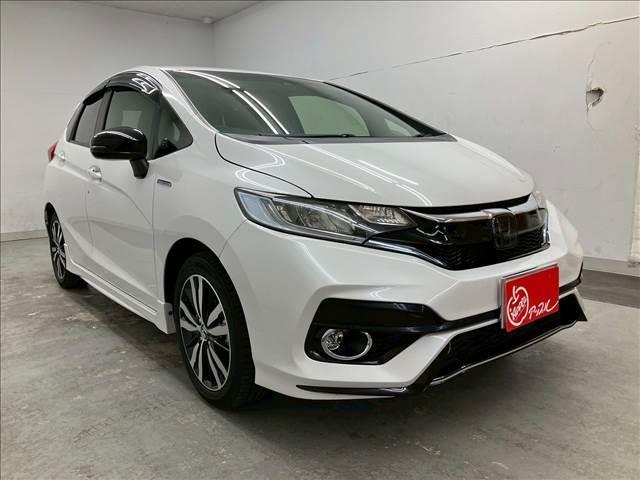 フィットハイブリッド Ｓ　ホンダセンシング　ユーザー買取車両　純正ナビ　フルセグＴＶ　Ｂｌｕｅｔｏｏｔｈ接続可　バックカメラ　レーンキープアシスト　レーダークルーズコントロール　ＬＥＤヘッドライト　オートライト　ＥＴＣ　スマートキー（9枚目）