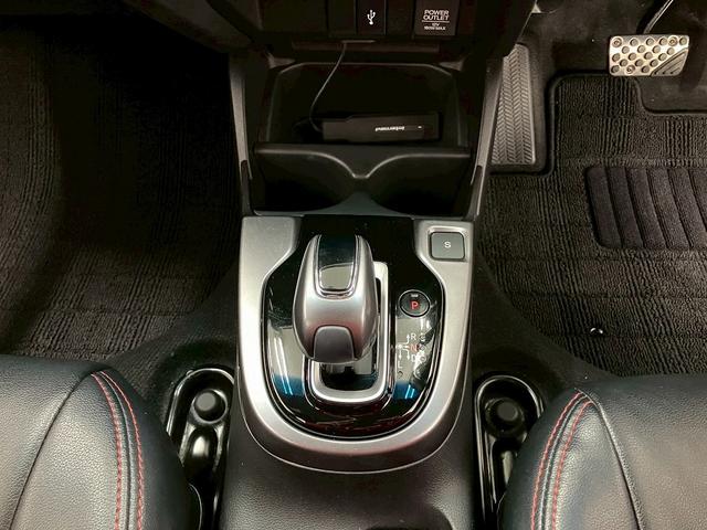 フィットハイブリッド Ｓ　ホンダセンシング　ユーザー買取車両　純正ナビ　フルセグＴＶ　Ｂｌｕｅｔｏｏｔｈ接続可　バックカメラ　レーンキープアシスト　レーダークルーズコントロール　ＬＥＤヘッドライト　オートライト　ＥＴＣ　スマートキー（37枚目）