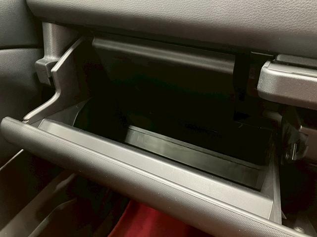 プロボックス ハイブリッドF ユーザー買取車両 ダウンサス 衝突被害軽減ブレーキ シートカバー 社外ナビ フルセグTV Bluetooth接続可 バックカメラ レーンキープアシスト オートハイビーム ETC(41枚目)