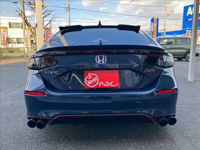 シビック ＲＳ　ユーザー買取車両　ブリッツ車高調　レイズホムラアルミホイール　衝突被害軽減ブレーキ　純正ディスプレイオーディオ　Ｂｌｕｅｔｏｏｔｈ接続　バックカメラ　シートヒーター　パワーシート　社外リップスポイラー（3枚目）