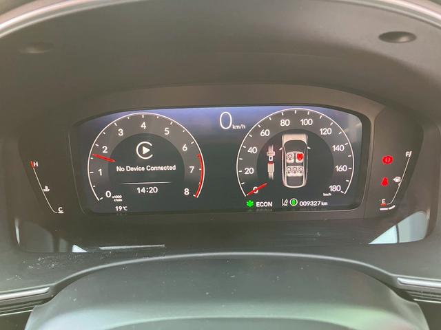 シビック ＲＳ　ユーザー買取車両　ブリッツ車高調　レイズホムラアルミホイール　衝突被害軽減ブレーキ　純正ディスプレイオーディオ　Ｂｌｕｅｔｏｏｔｈ接続　バックカメラ　シートヒーター　パワーシート　社外リップスポイラー（35枚目）