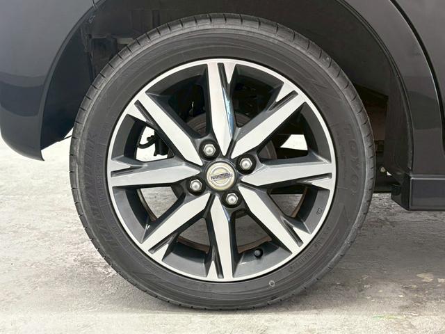 デイズルークス ハイウェイスター X Vセレクション 純正ナビ フルセグTV Bluetooth接続 アラウンドビューモニター 衝突被害軽減ブレーキ オートライト オートハイビーム LEDヘッドライト アイドリングストップ 純正15インチアルミホイール(42枚目)