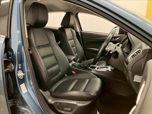 アテンザセダン ２５Ｓ　Ｌ　Ｐａｃｋａｇｅ　純正ナビ　バックカメラ　黒革シート　純正１９インチアルミホイール　フルセグＴＶ　ＨＩＤヘッドライト　シートヒーター　スマートキー　ＥＴＣ　ユーザー買取車（12枚目）