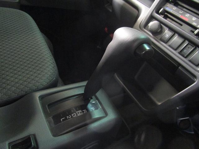 KX 純正CD AT車 2WD セーフティサポート HID キーレス 荷台作業灯 ワンオーナー(7枚目)