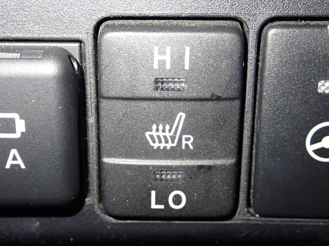 シエンタ Ｇ　クエロ　ＴｏｙｏｔａＳａｆｅｔｙＳｅｎｓｅ　７人乗り　禁煙　純正ＳＤナビ　フルセグＴＶ　ＤＶＤ　Ｂｌｕｅｔｏｏｔｈ　パノラミックビューＭ　インテリキー　Ｆドラレコ　ＬＥＤヘッド＆フォグ　Ｗパワスラ　プリクラッシュＳ　ＡＴハイビーム　ステア＆シートヒーター（11枚目）