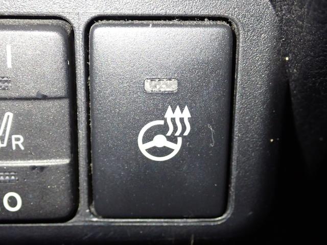 シエンタ Ｇ　クエロ　ＴｏｙｏｔａＳａｆｅｔｙＳｅｎｓｅ　７人乗り　禁煙　純正ＳＤナビ　フルセグＴＶ　ＤＶＤ　Ｂｌｕｅｔｏｏｔｈ　パノラミックビューＭ　インテリキー　Ｆドラレコ　ＬＥＤヘッド＆フォグ　Ｗパワスラ　プリクラッシュＳ　ＡＴハイビーム　ステア＆シートヒーター（13枚目）