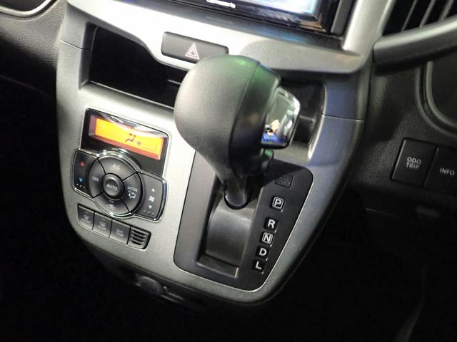 ソリオ ＨＹＢＲＩＤ　ＭＸ　禁煙　社外ＤＰオーディオ　ＤＶＤ　ＵＳＢ　Ｂｌｕｅｔｏｏｔｈ　Ｂカメラ　インテリキー　ＥＴＣ　ドラレコ　Ｌパワスラ　４ＳＲＳエアバック　ＡＢＳ　Ａストップ　シートヒーター＆バックテーブル　純正１５ＡＷ（18枚目）