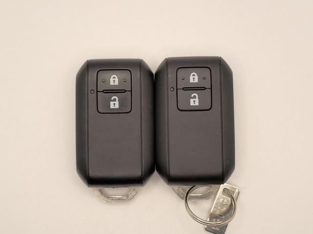 スイフトスポーツ ベースグレード セーフティパッケージ装着車 6AT 禁煙 デュアルセンサーブレーキサポート 社外SDナビ フルセグTV DVD Bluetooth Bカメラ ETC Wドラレコ レーダークルーズC シートヒーター パドルシフト ICターボ 純正17AW(8枚目)