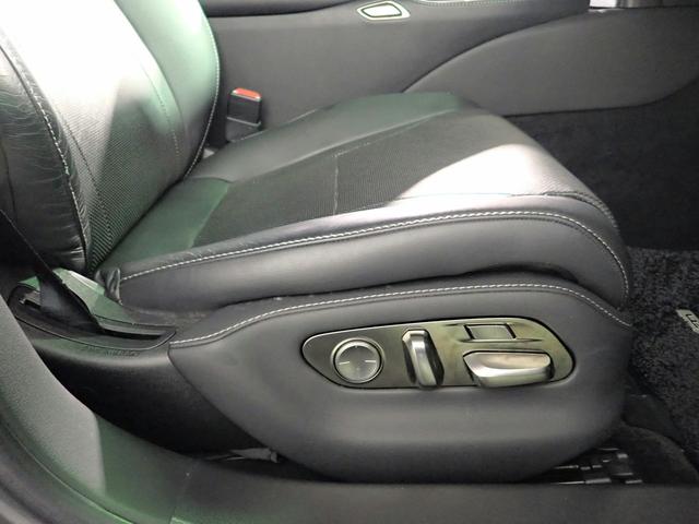 ＬＳ ＬＳ５００ｈ　Ｉパッケージ　Ｌ・ＳａｆｅｔｙＳｙｓｔｅｍ＋　純正ナビ　フルセグ　ＢＴ　パノラミックビューＭ　ＥＴＣ２．０　ＬＥＤ　クルーズＣ　ＡＴハイビーム　黒革シート　本革ステア＆シフトノブ　パドルシフト　Ｄインナーミラー　パワートランクリッド　純正１９ＡＷ（14枚目）