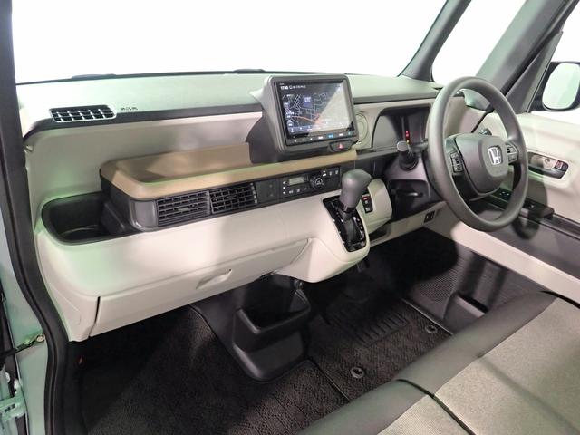 Ｎ－ＢＯＸ ファッションスタイル　ＨｏｎｄａＳＥＮＳＩＮＧ　ナビ装着用ＳＰ　禁煙　純正８インチＭナビ　フルセグ　ＵＳＢ　ＢＴ　Ｂカメラ　ＬＥＤヘッド　アダクティブクルーズＣ　ＡＴハイビーム　Ｐセンサー　Ｌパワスラ　ステアＳＷ　Ａストップ　オフホワイトアクセント（22枚目）