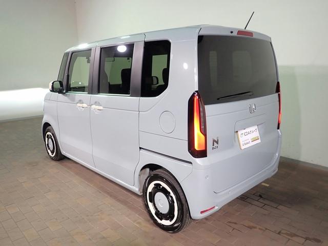 Ｎ－ＢＯＸ ファッションスタイル　ＨｏｎｄａＳＥＮＳＩＮＧ　ナビ装着用ＳＰ　禁煙　純正８インチＭナビ　フルセグ　ＵＳＢ　ＢＴ　Ｂカメラ　ＬＥＤヘッド　アダクティブクルーズＣ　ＡＴハイビーム　Ｐセンサー　Ｌパワスラ　ステアＳＷ　Ａストップ　オフホワイトアクセント（31枚目）