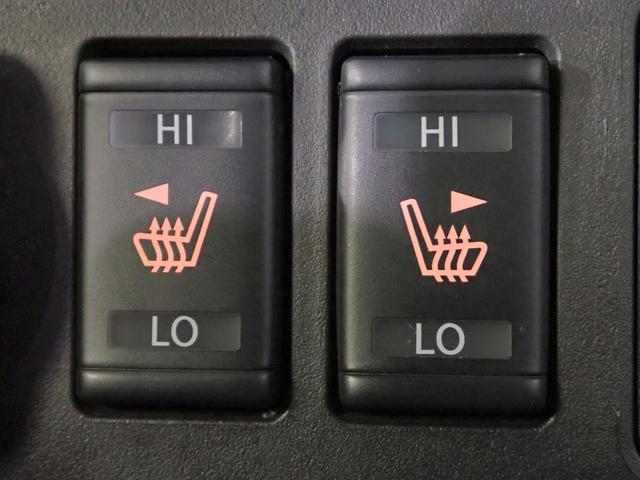 リーフ Ｇ　ＰｒｏＰＩＬＯＴ　エマージェンシーブレーキ　禁煙　純正ＳＤナビ　フルセグＴＶ　ＤＶＤ　ＵＳＢ　ＡＵＸ　ＢＴ　アラウンドビューＭ　インテリキー　ＥＴＣ　ＬＥＤオート　ブラインドスポットＭ　Ｐセンサー　ステア＆シートＨ　ｅ－Ｐｅｄａｌ　純正１７ＡＷ（10枚目）