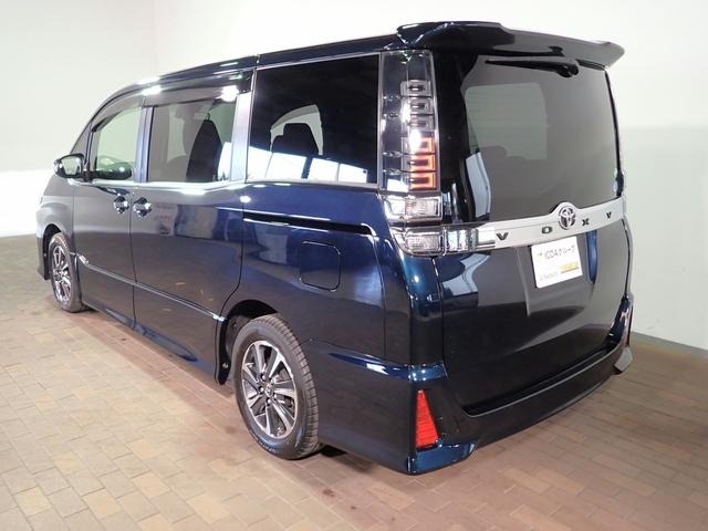 ヴォクシー ZS ToyotaSafetySense 8人乗り 禁煙 社外メモリーナビ フルセグ DVD SD BT Bカメラ インテリキー ETC LEDヘッド&フォグ プリクラッシュS クルーズC ATハイビーム Lパワスラ ステリモ Aストップ 純正16AW(30枚目)
