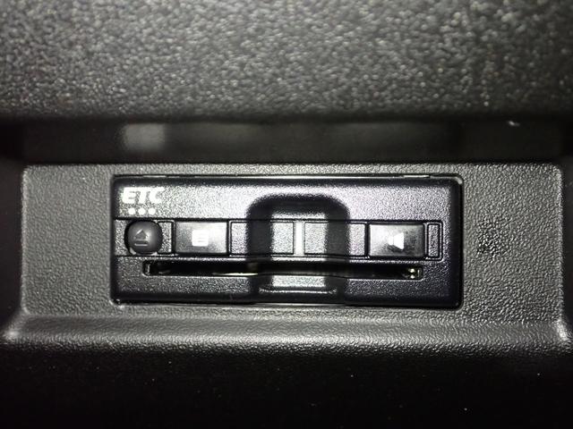 ジムニー XC パートタイム4WD 5MT 禁煙 デュアルセンサーブレーキサポート インテリキー LEDヘッド&フォグ クルーズC ATハイビーム ヒルディセンドC シートヒーター ブレーキLSD 6-SRSエアバック ICターボ 純正16AW(8枚目)