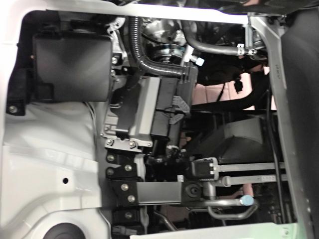 ハイゼットトラック スタンダード スマートアシスト 4WD 5MT 届出済未使用車 純正AM/FM オートライト 衝突回避支援B Pセンサー ATハイビーム クラッチスタートシステム UVカットG LEDリヤコンビ アクセサリーソケット 平シートフック ゲートチェーン(32枚目)