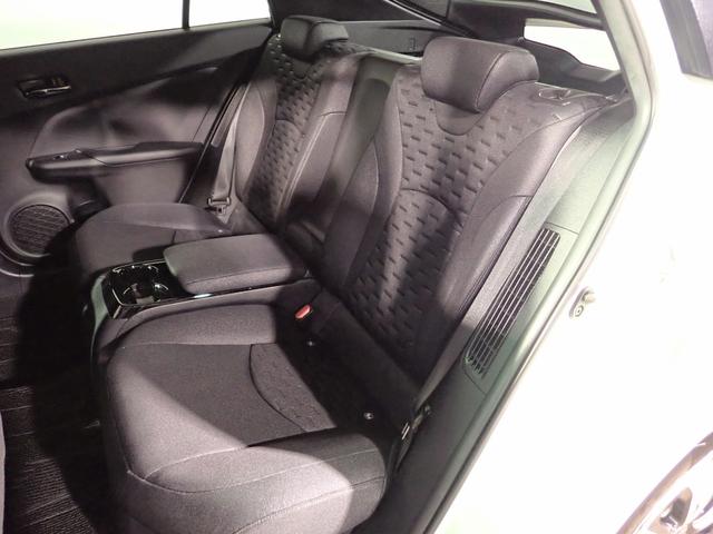 プリウスPHV Sナビパッケージ Toyota・SafetySense P 禁煙 純正11.6インチナビ フルセグ USB BT Bカメラ LED ETC2.0 LEDヘッド&フォグ プリクラッシュS LDA ATハイビーム ステア&シートヒーター Aストップ 純正15AW(23枚目)