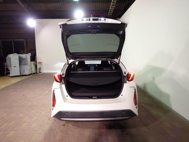 プリウスPHV Sナビパッケージ Toyota・SafetySense P 禁煙 純正11.6インチナビ フルセグ USB BT Bカメラ LED ETC2.0 LEDヘッド&フォグ プリクラッシュS LDA ATハイビーム ステア&シートヒーター Aストップ 純正15AW(25枚目)