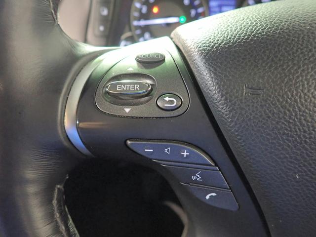 フーガハイブリッド ＨＹＢＲＩＤ　ＶＩＰ　エマージェンシーブレーキ　禁煙　純正ＨＤＤナビ　フルセグＴＶ　ＤＶＤ　ＢＴ　アラウンドビューＭ　インテリジェンスクルーズＣ　ブラインドスポットＭ　黒革シート　シートヒーター＆ベンチシート　Ｒ電動サンシェード　遮音ガラス　純正１８ＡＷ（16枚目）