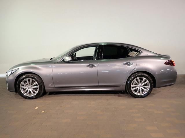 フーガハイブリッド ＨＹＢＲＩＤ　ＶＩＰ　エマージェンシーブレーキ　禁煙　純正ＨＤＤナビ　フルセグＴＶ　ＤＶＤ　ＢＴ　アラウンドビューＭ　インテリジェンスクルーズＣ　ブラインドスポットＭ　黒革シート　シートヒーター＆ベンチシート　Ｒ電動サンシェード　遮音ガラス　純正１８ＡＷ（29枚目）