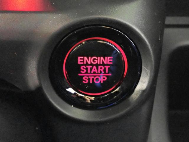 N-BOXカスタム N-BOXCUSTOM・スロープ Honda・SENSING 禁煙 スロープ専用装備 フレックススロープ 電動ウインチ&ウインチ用リモコン 車いす乗員用3点式シートベルト&固定ベルト ナビ装着SP 純8インチナビ フルセグ BT Bカメラ Wパワスラ Sヒーター(15枚目)