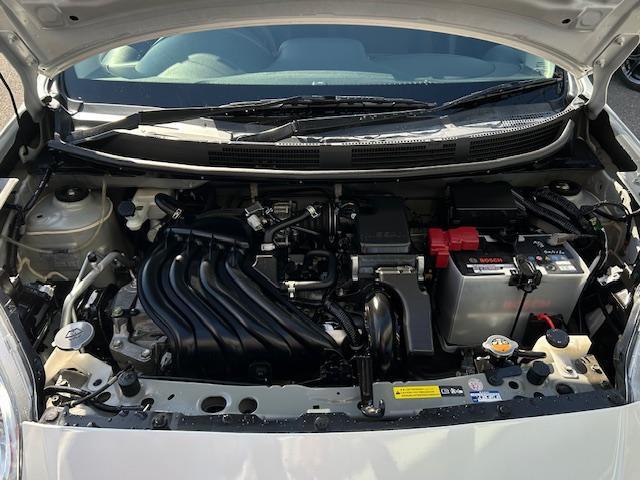 マーチ ＮＩＳＭＯ　Ｓ　純正ナビ　Ｂカメラ　ＮＩＳＭＯフロアマット　純正アルミ　ＥＴＣ（11枚目）