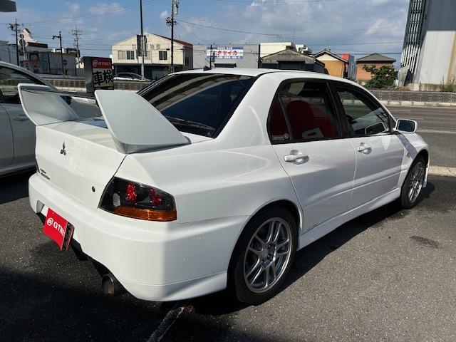 ランサー ＧＳＲ　ノーマルベース車　ＭＲフロントリップ　ＨＫＳマフラー　純正レカロ　ブレンボ　社外ナビ　社外アルミ（3枚目）