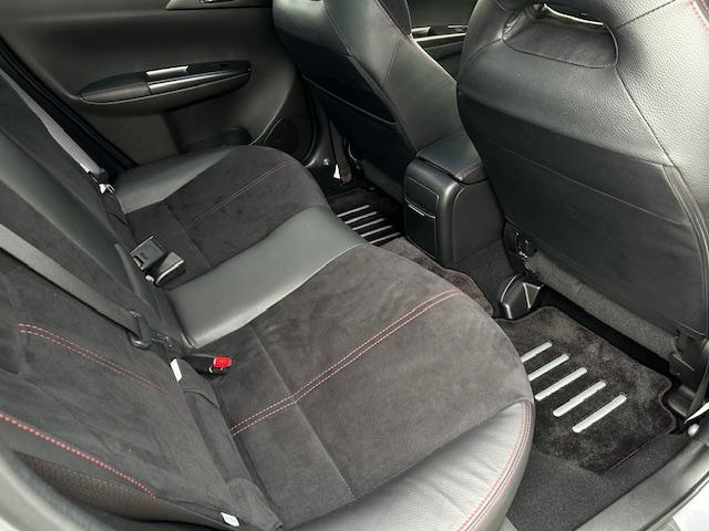 インプレッサ ＷＲＸ　ＳＴＩ　ＳＴＩスポイラー　ＳＴＩマフラー　ＳＴＩタワーバー　純正アルミ　専用シート　社外ナビ　フルセグ　前後ドラレコ　ＥＴＣ（32枚目）
