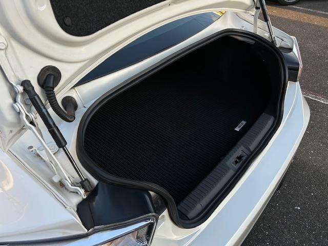 ＢＲＺ ｔＳ　ＳＴＩフルエアロ　ｔＳ専用シート　ウェッズスポーツ１８インチアルミ　社外ナビ　フルセグＴＶ　Ｂカメラ　キセノン（33枚目）