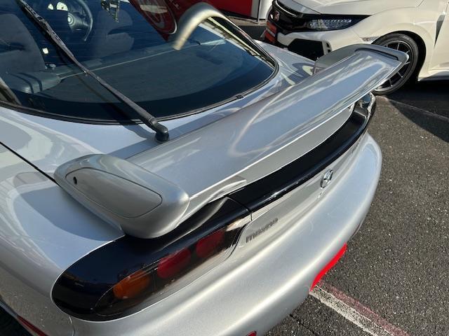 ＲＸ－７ タイプＲＢ　Ｓパッケージ　ノーマルベース車　ＢＬＩＴＺ車高調　社外ナビ　フルセグＴＶ　バックカメラ　ＥＴＣ　ＨＩＤヘッドライト（8枚目）