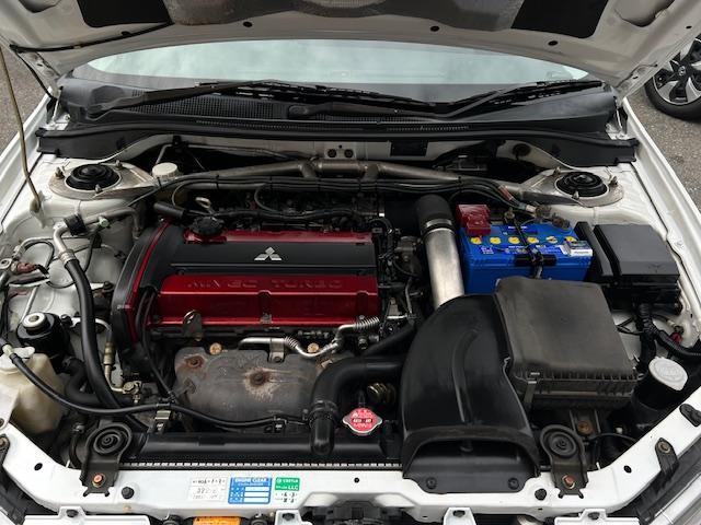 ランサー ＧＳＲ　ワンオーナー　フルオリジナル　純正エアロ　ホーネットセキュリティ　社外ナビ　キーレス　キセノン　純正アルミ（10枚目）