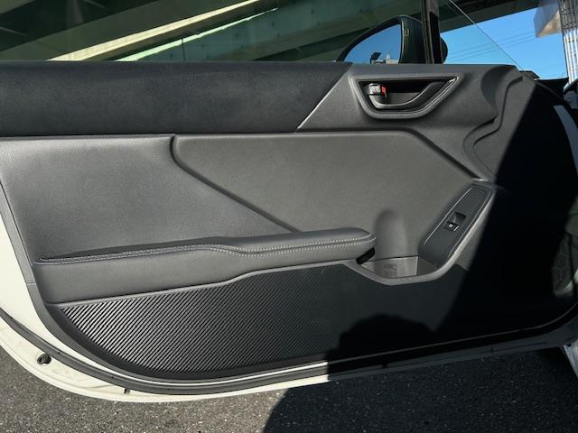 GR86 RZ オイルパンバッフルプレート エンドレスブレーキパッド 9インチナビ バックカメラ フルセグTV ETC ドライブレコーダー(30枚目)